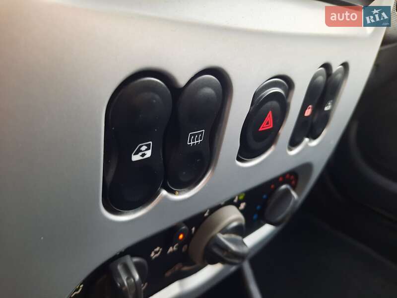 Універсал Dacia Logan MCV 2009 в Полтаві фото 34 Універсал Dacia Logan MCV 2009 в Полтаві