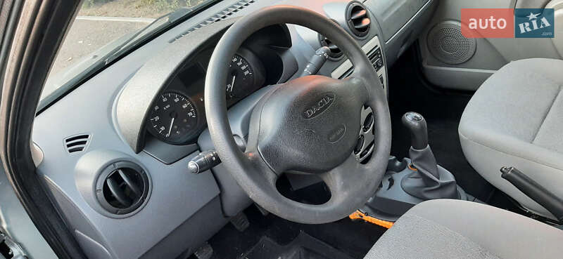 Универсал Dacia Logan MCV 2010 в Чернигове
