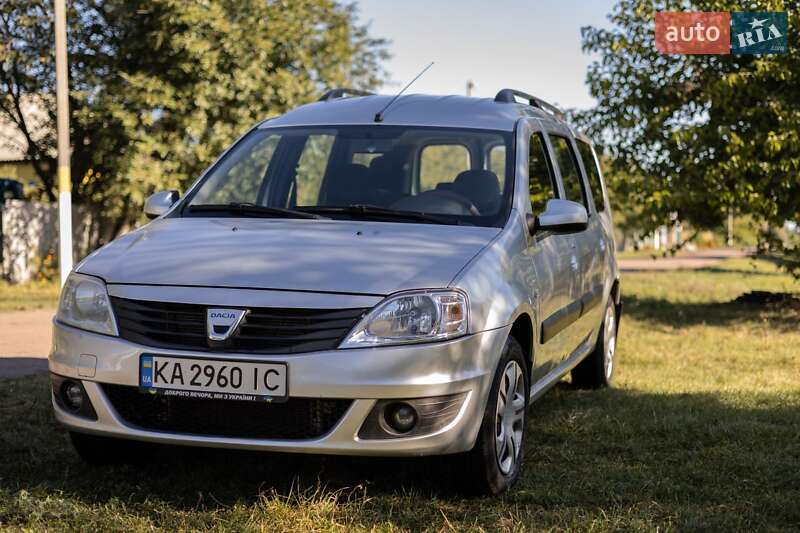 Dacia Logan MCV 2011