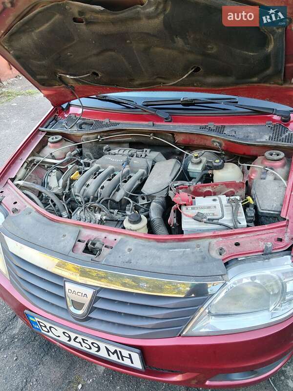 Універсал Dacia Logan MCV 2010 в Львові