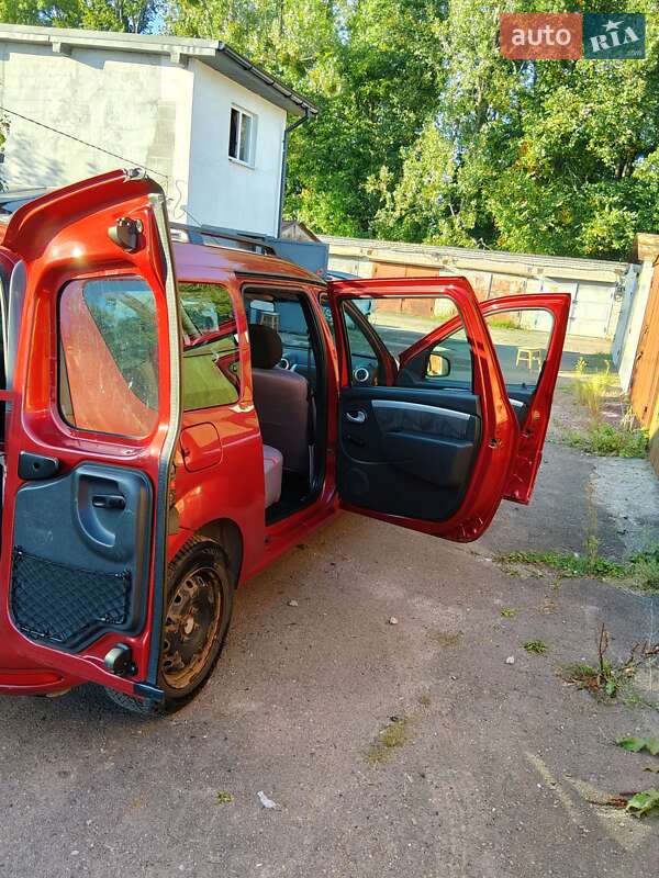 Універсал Dacia Logan MCV 2010 в Львові