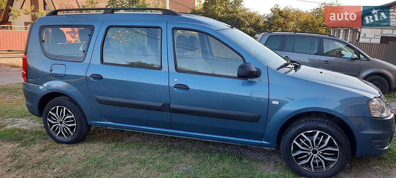 Универсал Dacia Logan MCV 2011 в Немирове