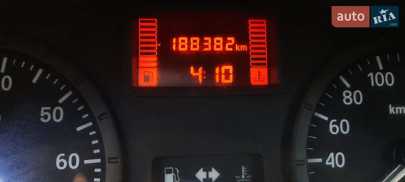 Универсал Dacia Logan MCV 2011 в Немирове