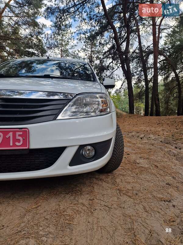 Универсал Dacia Logan MCV 2011 в Полтаве фото 13 Универсал Dacia Logan MCV 2011 в Полтаве