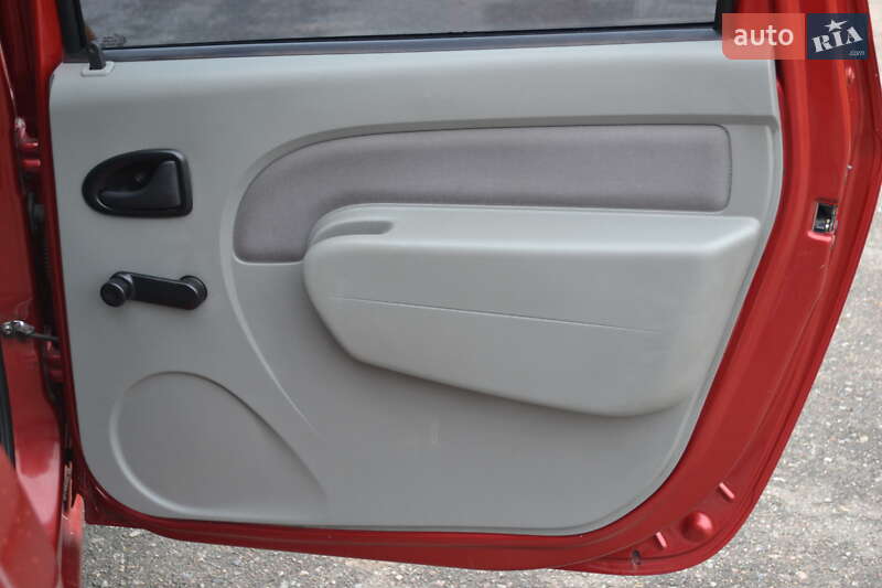 Універсал Dacia Logan MCV 2008 в Білій Церкві фото 38 Універсал Dacia Logan MCV 2008 в Білій Церкві