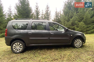 Универсал Dacia Logan MCV 2009 в 