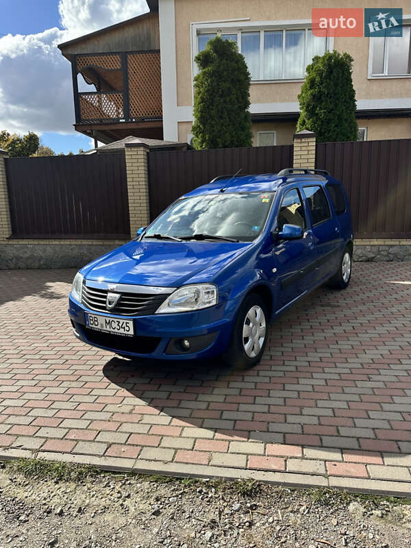Универсал Dacia Logan MCV 2009 в 