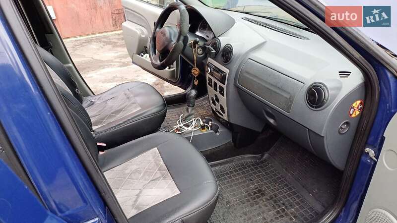 Универсал Dacia Logan MCV 2008 в Львове