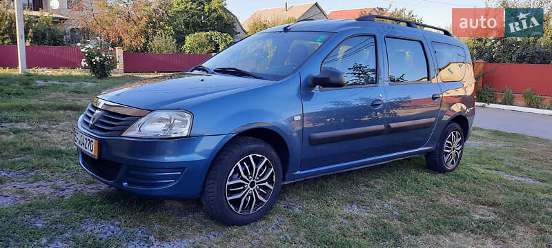 Універсал Dacia Logan MCV 2011 в Немирові