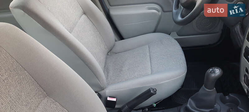 Універсал Dacia Logan MCV 2011 в Немирові