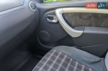 Универсал Dacia Logan MCV 2009 в 