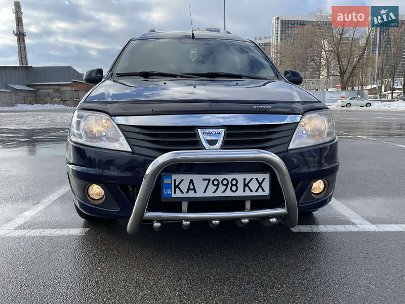 Универсал Dacia Logan MCV 2011 в Киеве фото Универсал Dacia Logan MCV 2011 в Киеве