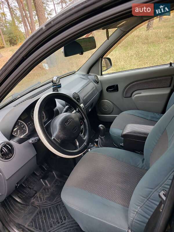 Універсал Dacia Logan MCV 2007 в Чернігові фото 3 Універсал Dacia Logan MCV 2007 в Чернігові
