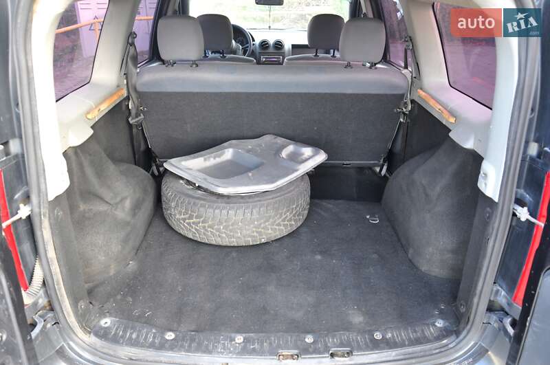 Универсал Dacia Logan MCV 2008 в Львове фото 17 Универсал Dacia Logan MCV 2008 в Львове