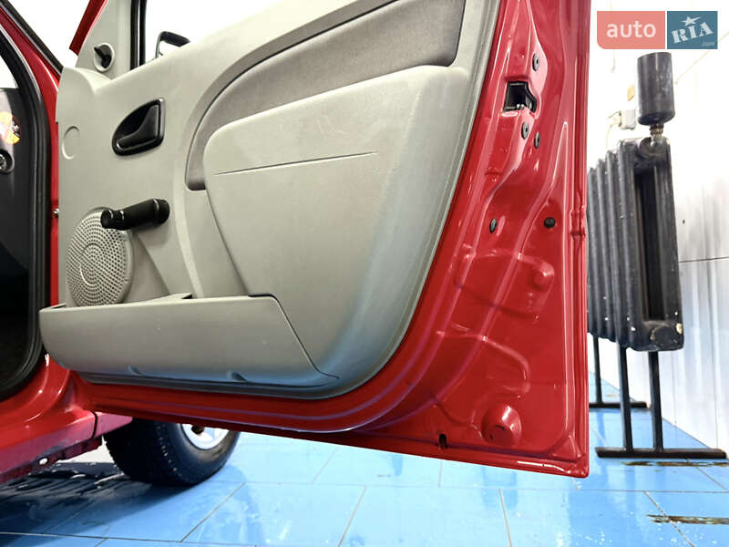 Универсал Dacia Logan MCV 2009 в Днепре фото 11 Универсал Dacia Logan MCV 2009 в Днепре