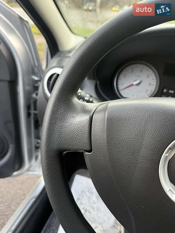 Універсал Dacia Logan MCV 2010 в Сумах