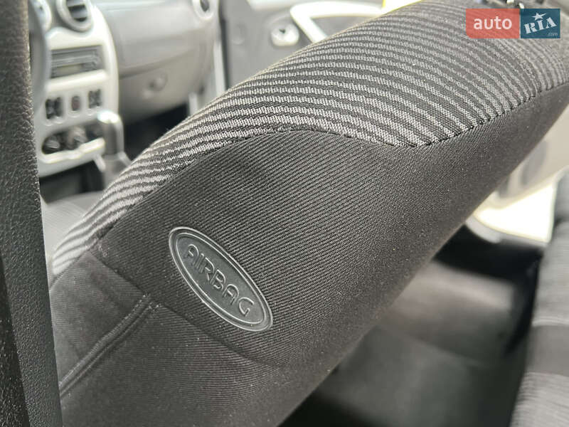 Універсал Dacia Logan MCV 2009 в Луцьку