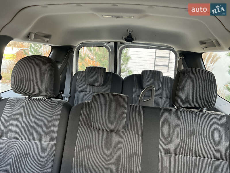 Універсал Dacia Logan MCV 2009 в Луцьку