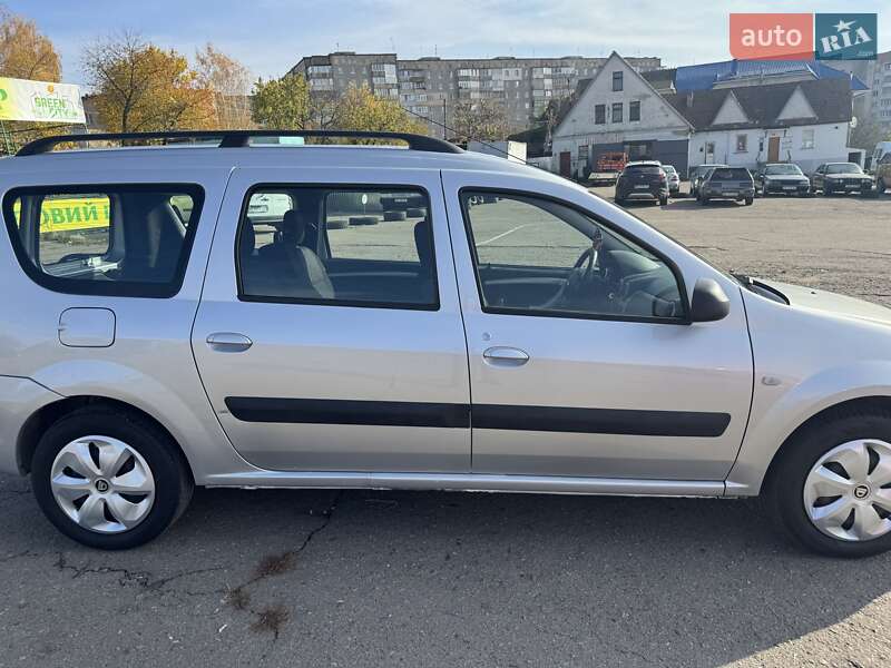 Универсал Dacia Logan MCV 2012 в Ровно фото 7 Универсал Dacia Logan MCV 2012 в Ровно