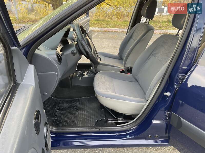 Універсал Dacia Logan MCV 2012 в Києві