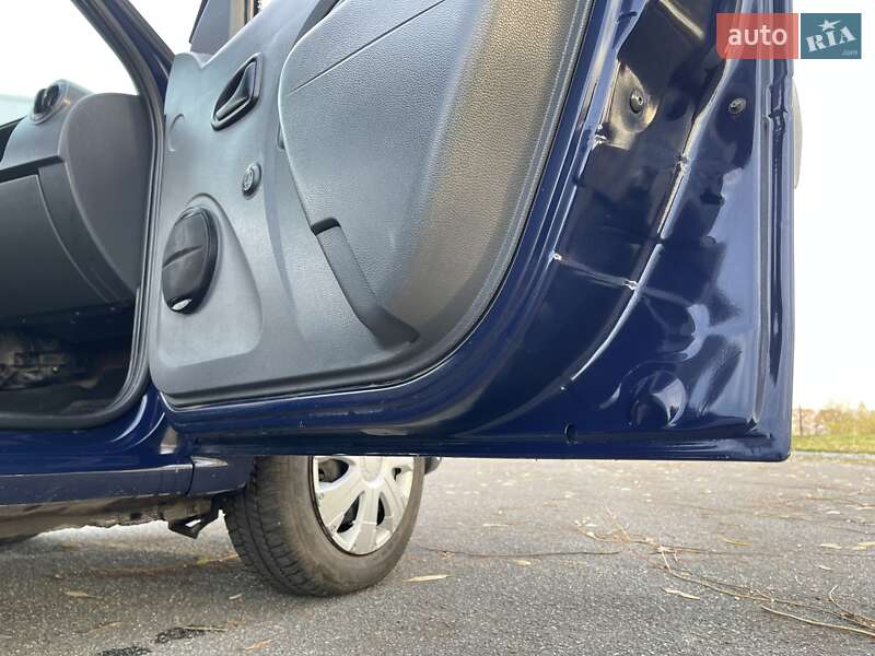 Універсал Dacia Logan MCV 2012 в Києві