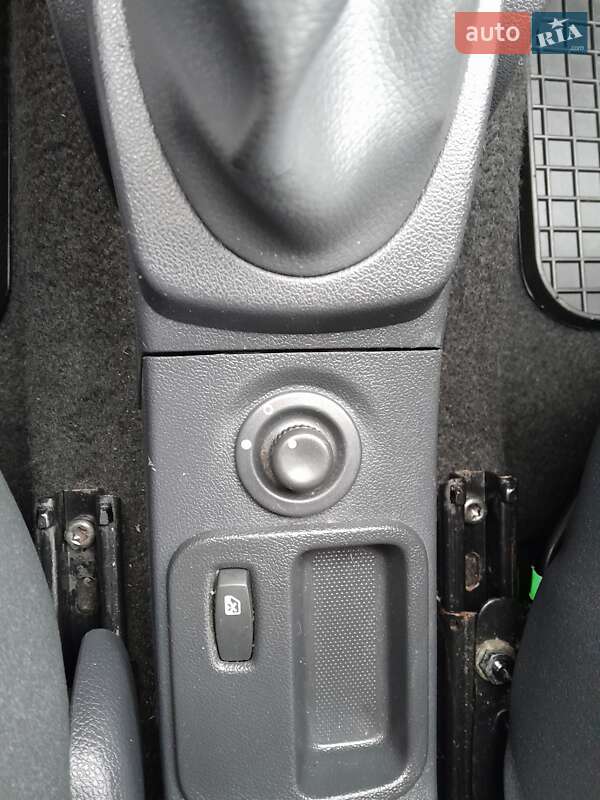 Універсал Dacia Logan MCV 2012 в Красилові