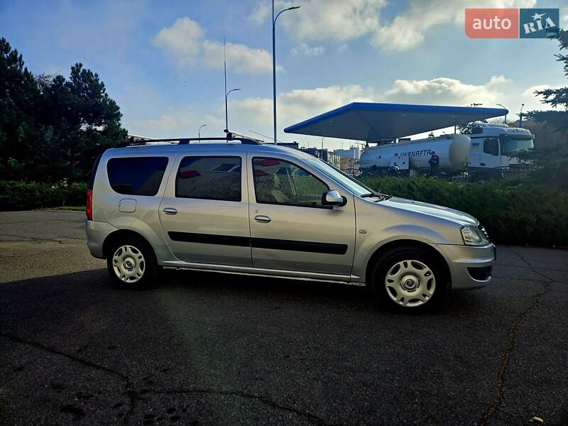 Универсал Dacia Logan MCV 2012 в Полтаве