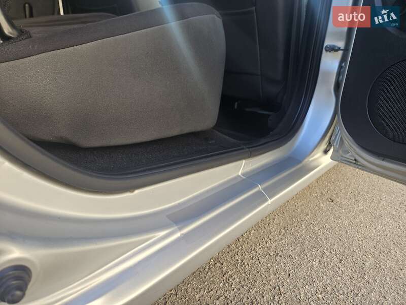 Универсал Dacia Logan MCV 2012 в Полтаве