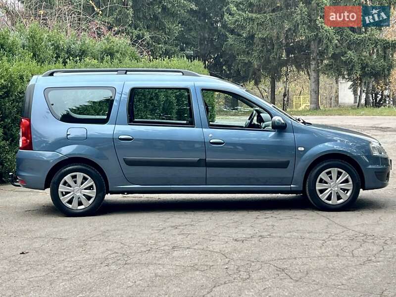 Універсал Dacia Logan MCV 2010 в Умані