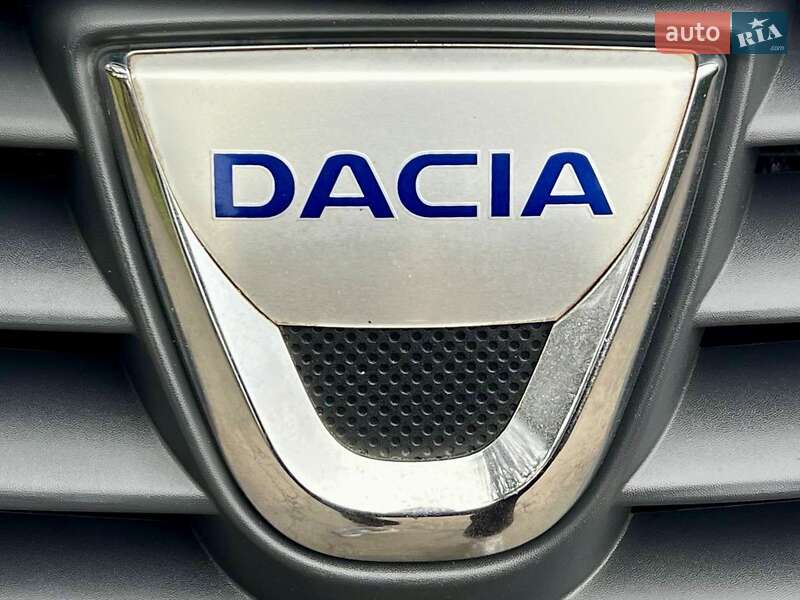 Універсал Dacia Logan MCV 2010 в Умані