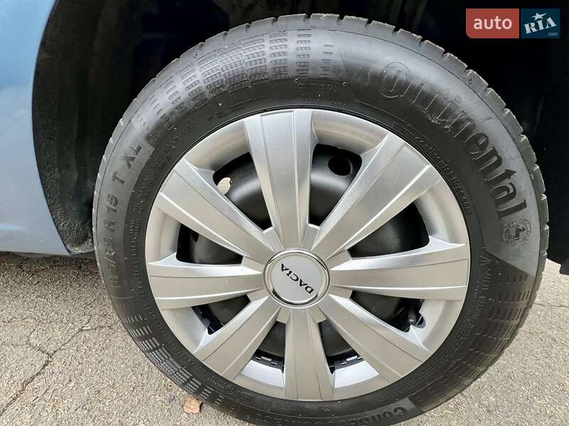 Універсал Dacia Logan MCV 2010 в Умані