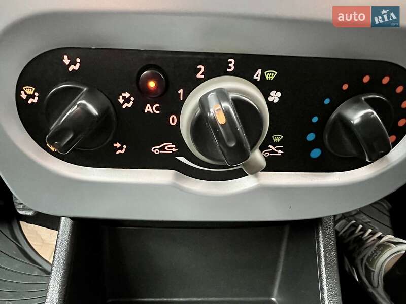 Універсал Dacia Logan MCV 2010 в Умані