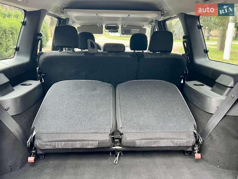 Універсал Dacia Logan MCV 2010 в Умані