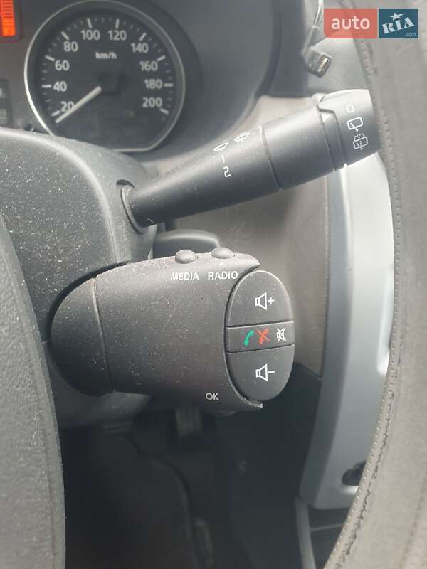 Универсал Dacia Logan MCV 2012 в Ровно