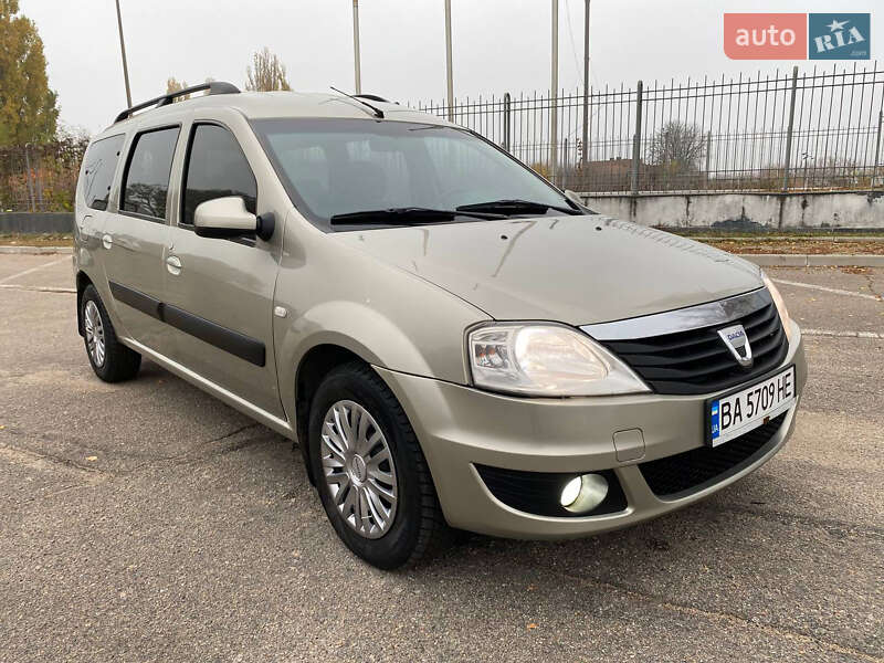 Універсал Dacia Logan MCV 2012 в Кропивницькому