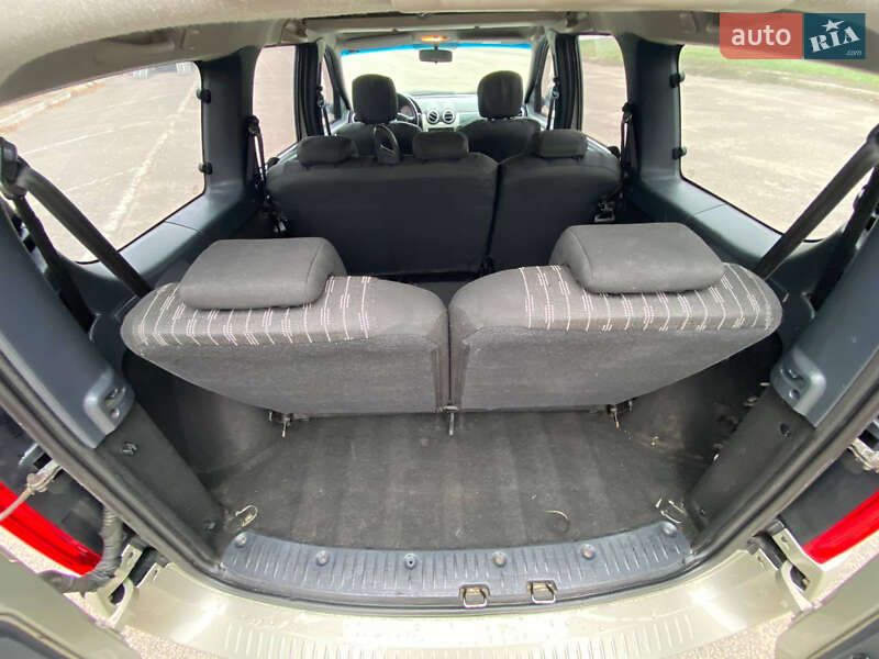 Універсал Dacia Logan MCV 2012 в Кропивницькому