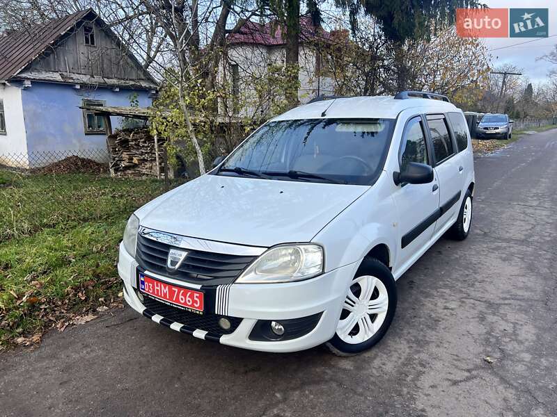Универсал Dacia Logan MCV 2010 в Луцке