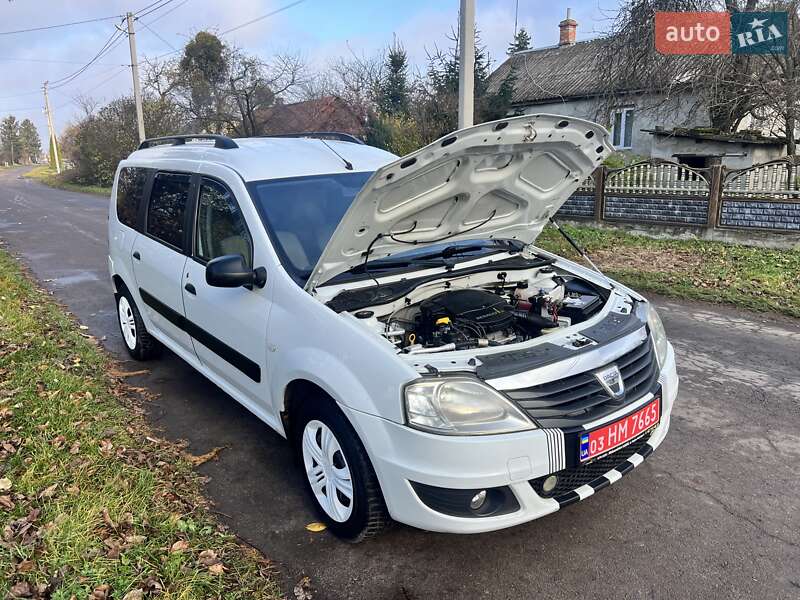 Универсал Dacia Logan MCV 2010 в Луцке