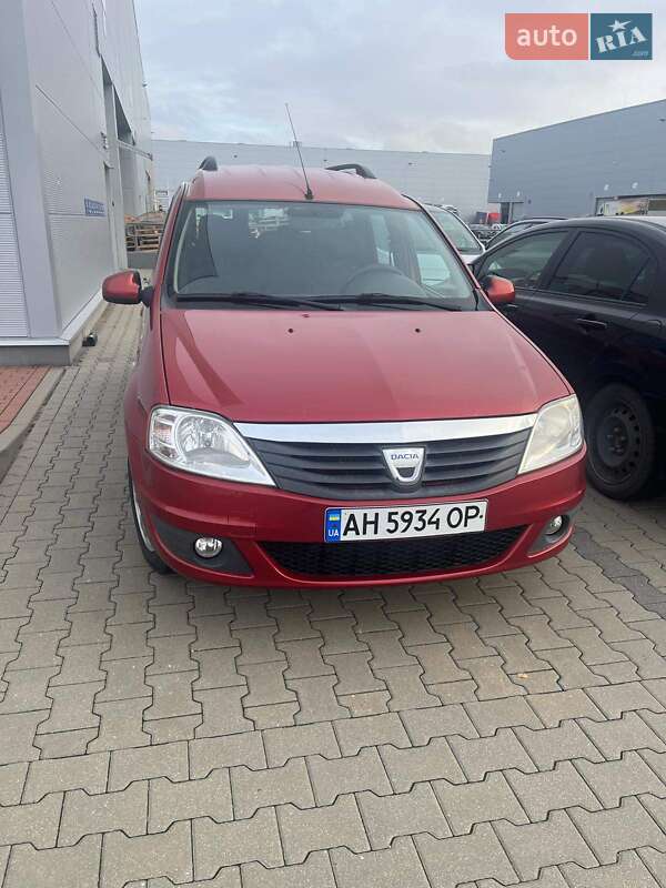 Універсал Dacia Logan MCV 2010 в Краматорську