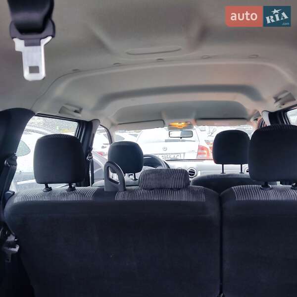 Універсал Dacia Logan MCV 2010 в Кам'янець-Подільському фото 4 Універсал Dacia Logan MCV 2010 в Кам'янець-Подільському