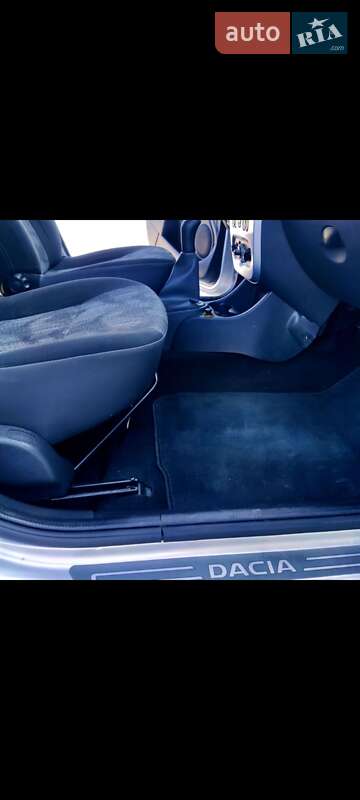 Універсал Dacia Logan MCV 2010 в Кам'янець-Подільському фото 20 Універсал Dacia Logan MCV 2010 в Кам'янець-Подільському