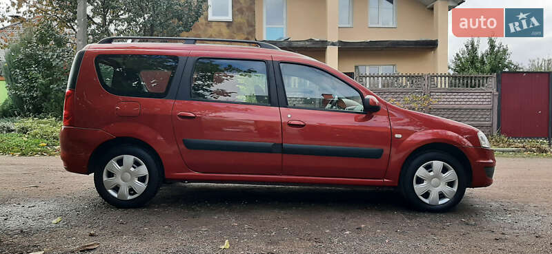 Универсал Dacia Logan MCV 2011 в Чернигове фото 9 Универсал Dacia Logan MCV 2011 в Чернигове