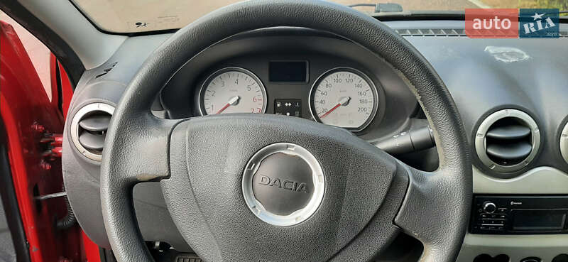 Универсал Dacia Logan MCV 2011 в Чернигове фото 46 Универсал Dacia Logan MCV 2011 в Чернигове