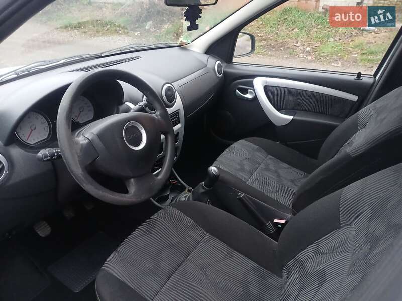Універсал Dacia Logan MCV 2010 в Черкасах фото 7 Універсал Dacia Logan MCV 2010 в Черкасах