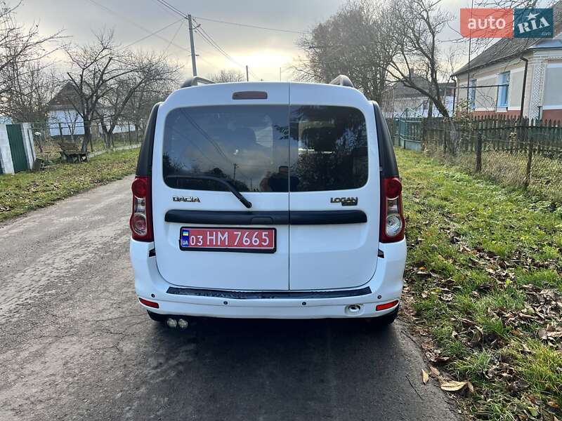Универсал Dacia Logan MCV 2010 в Луцке