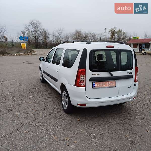Универсал Dacia Logan MCV 2009 в Марганце