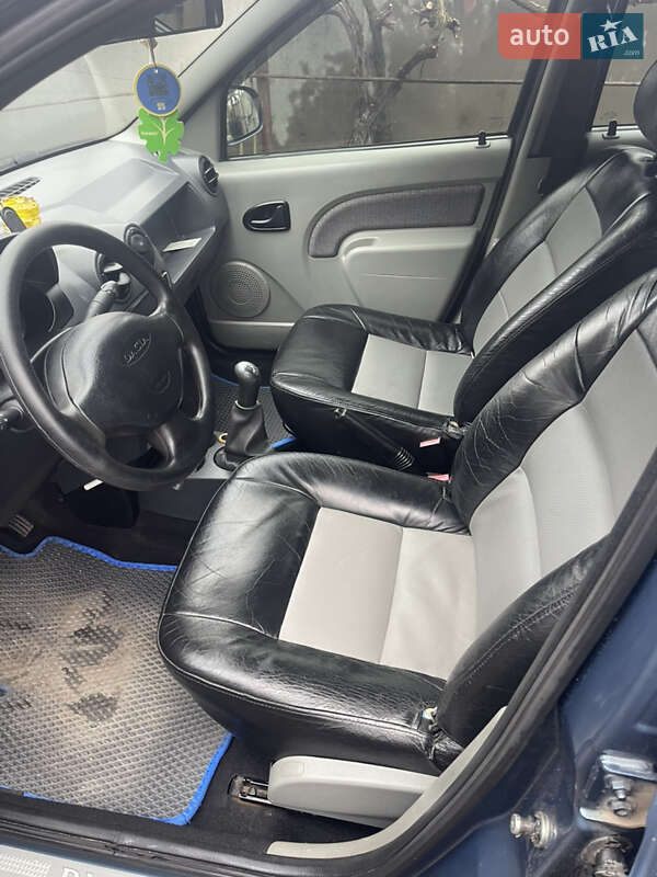 Універсал Dacia Logan MCV 2007 в Нікополі