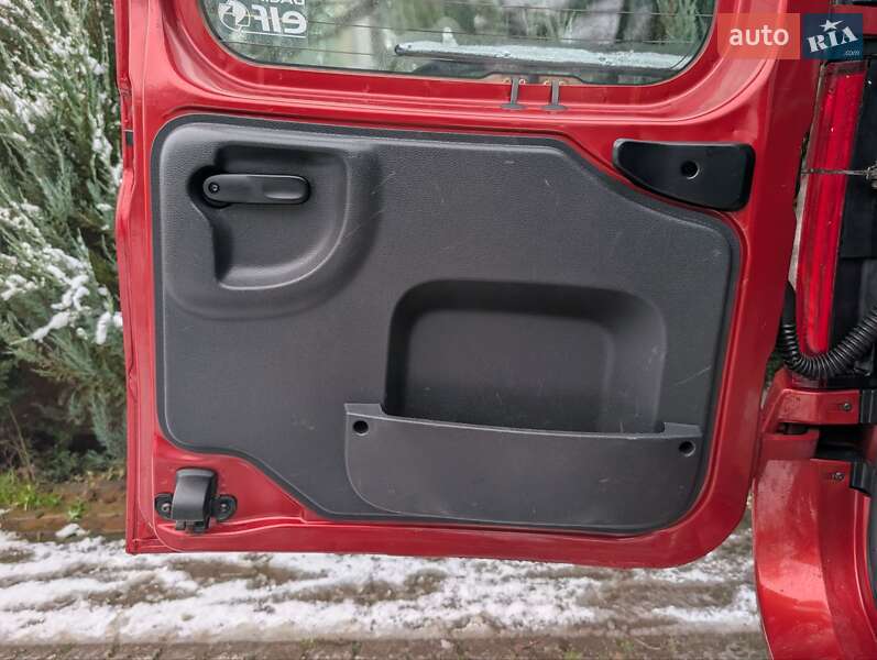 Універсал Dacia Logan MCV 2011 в Рівному