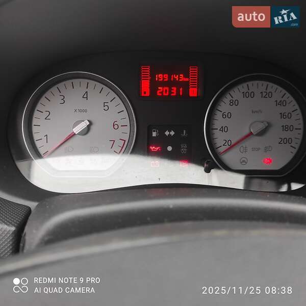 Універсал Dacia Logan MCV 2010 в Ромнах