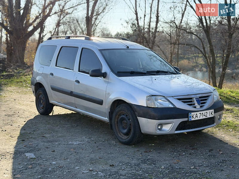 Універсал Dacia Logan MCV 2008 в Дніпрі